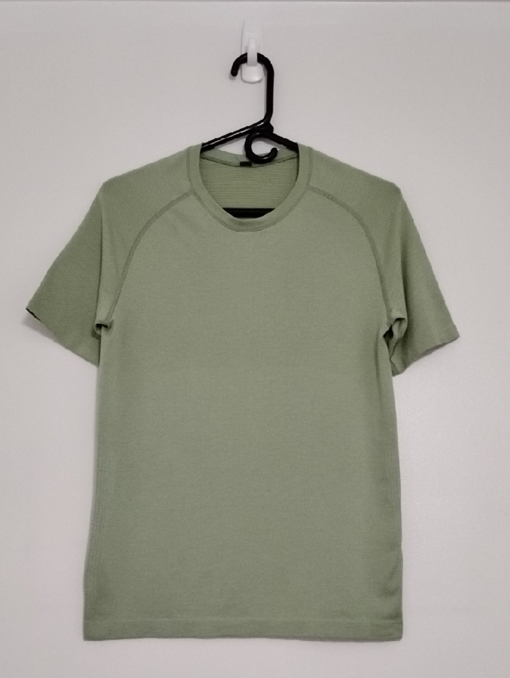 Lululemon Metal Vent Tech Short Sleeve Shirt